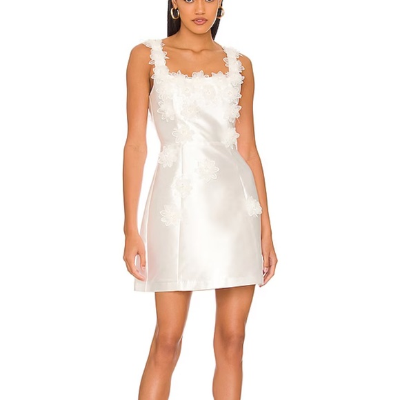 New with tags ELLIATT Elder Dress in White - Picture 1 of 7